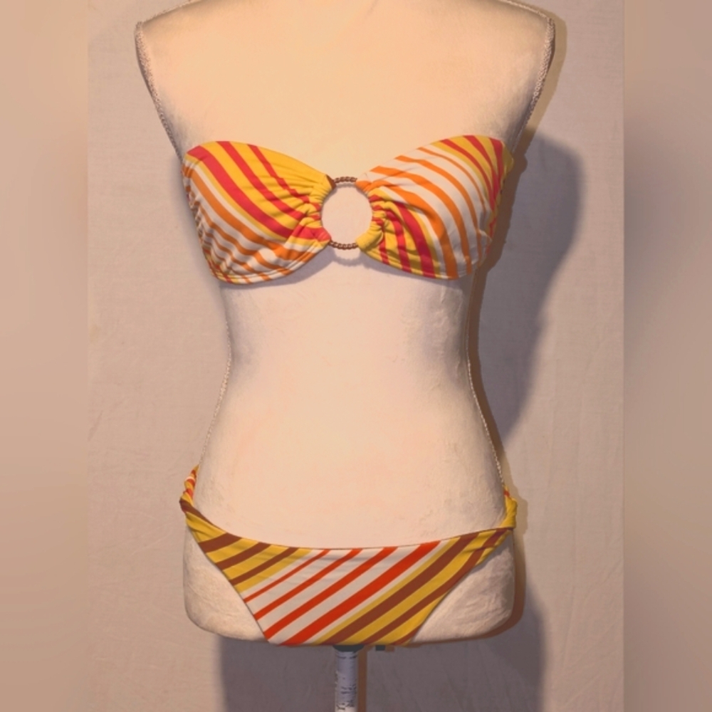 Women's Sexy Salinas Brazilian strapless bikini. Sz. Small. Like New